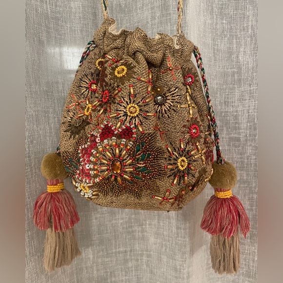 Zara Beaded Tassel Small Bag - Picture 7 of 7